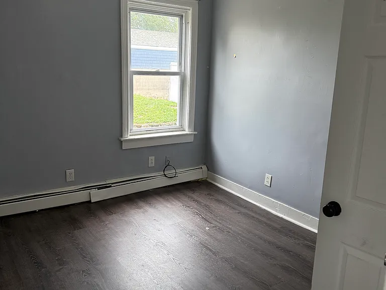111 Jewett St #1 — Photo 8