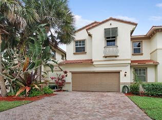 6015 NW 118th Dr, Coral Springs, FL 33076