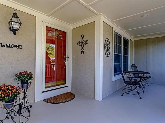 Eye-catching entry with welcoming front porch
