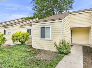 2742 SE 138th Ave APT 125, Portland, OR 97236