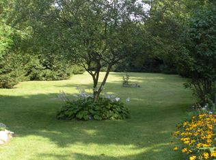 885 Beryl Ct, Rochester Hills, MI 48307