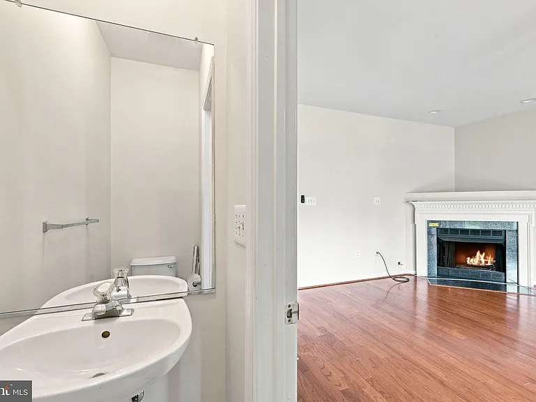 6147 Early Autumn Dr — Photo 35