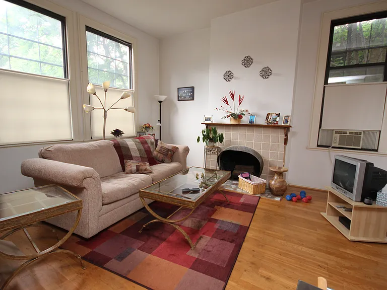 5533 Ellsworth Ave — Photo 1