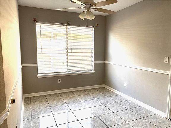 5th image of 9207 Walnut Glen Dr