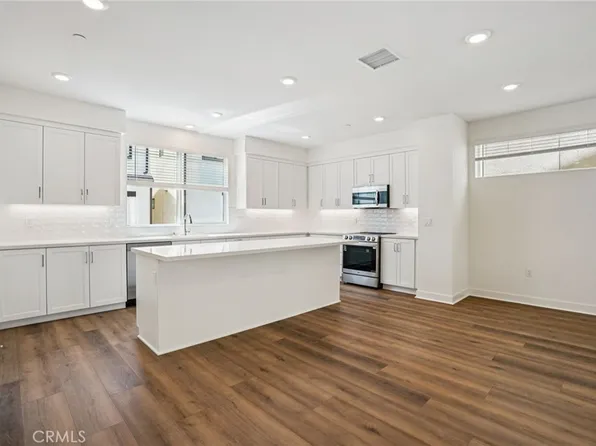 1687 Coral Sea Ln, San Pedro, CA 90731