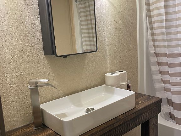 2nd image of 1348 Marshall St S #3