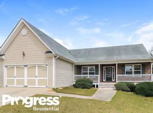 215 Overlook Dr, Dallas, GA 30157