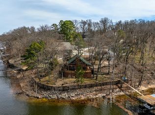 32328 S 599th Loop, Grove, OK 74344