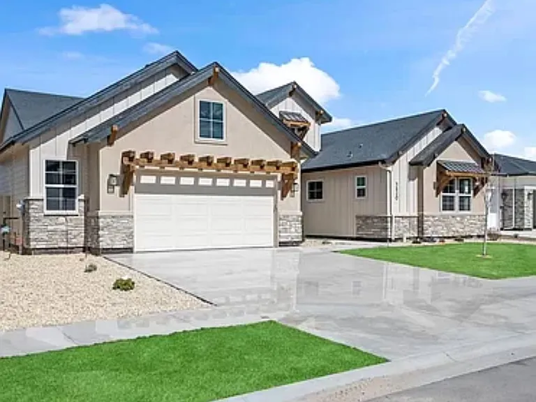 5426 Mesa Trail Pl — Photo 3