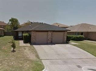6721-6723 Westcreek Dr, Fort Worth, TX 76133