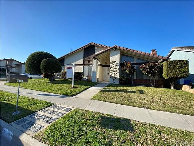 1st image of 4217 W 175th Pl