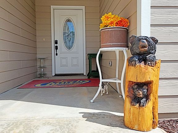 5th image of 348 Riverwalk Cir