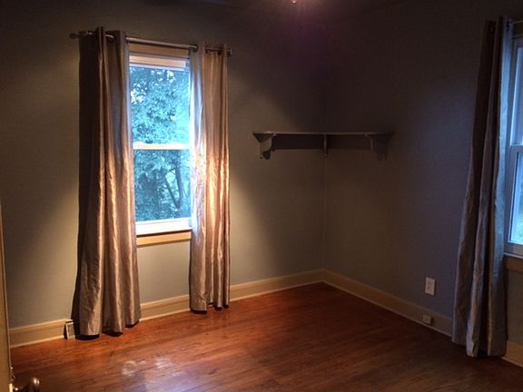 5th image of 805 Bauer Ave