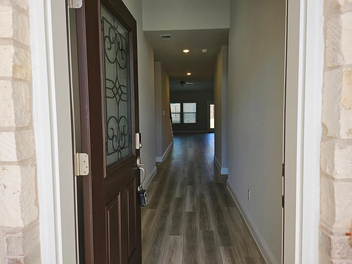 Building Photo - 211 Quarry St