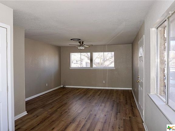 5th image of 2107 Liberty St