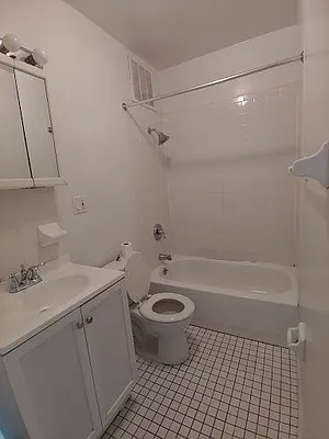 Rented by Brick Real Estate | media 64