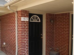 1513 Addington Ln, Ann Arbor, MI 48108