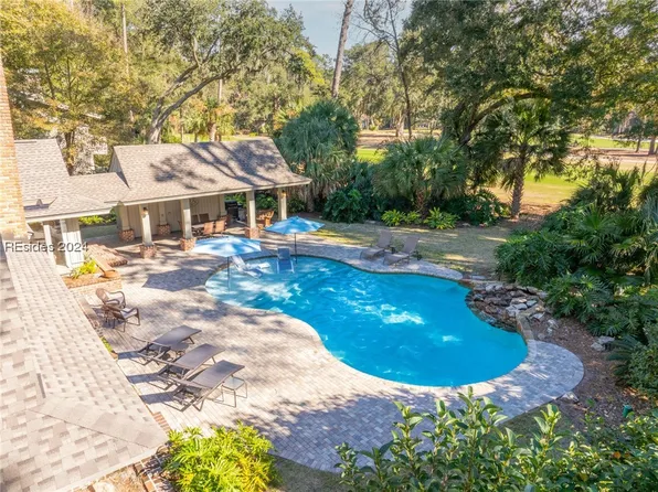 257 Greenwood Drive, Hilton Head Island, SC 29928