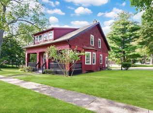 86 Lincoln Rd, Longmeadow, MA 01106