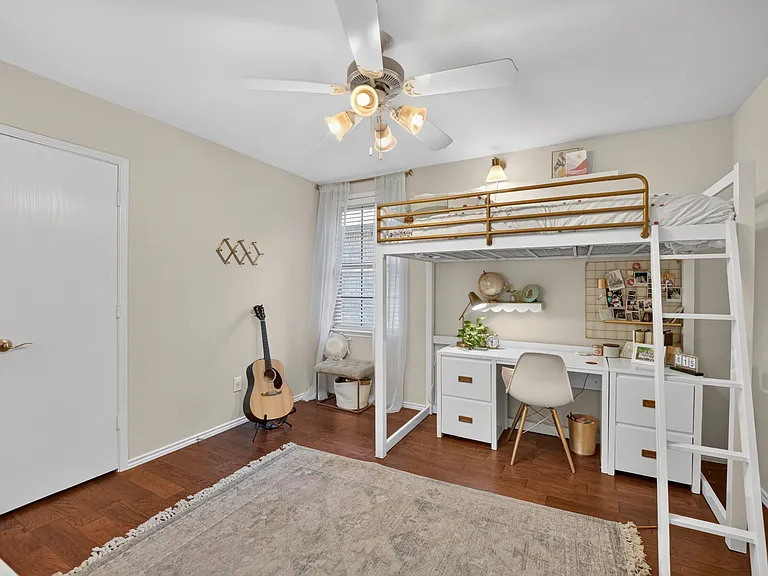 13195 Michelle Dr — Photo 3