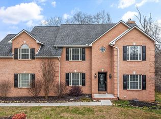 3438 Bridlebrooke Dr, Knoxville, TN 37938