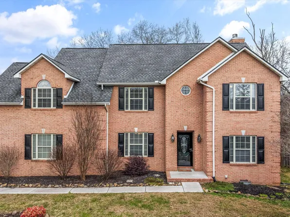 3438 Bridlebrooke Dr, Knoxville, TN 37938