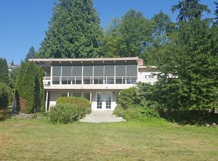 9520 Forest Dell Dr, Edmonds, WA 98020