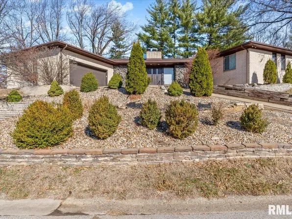 1 Blackberry Run, Springfield, IL 62704