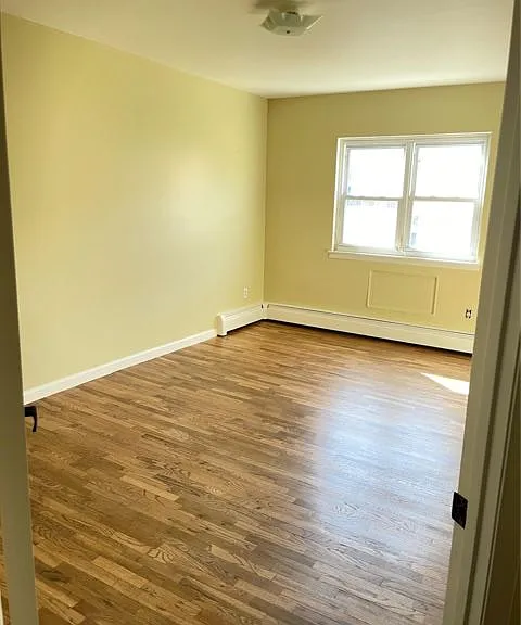 3435 Ely Ave #2 — Photo 6