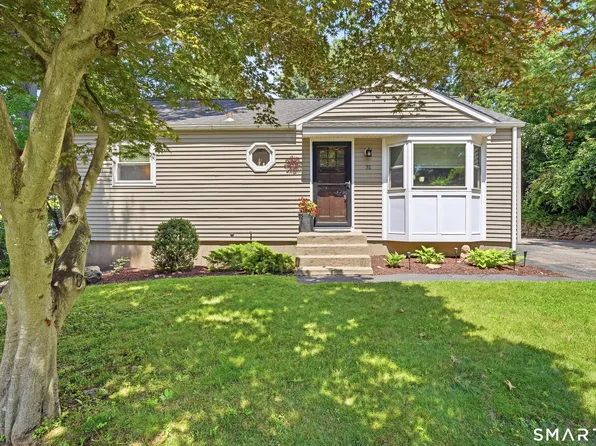 31 Sunset Drive, Shelton, CT 06484