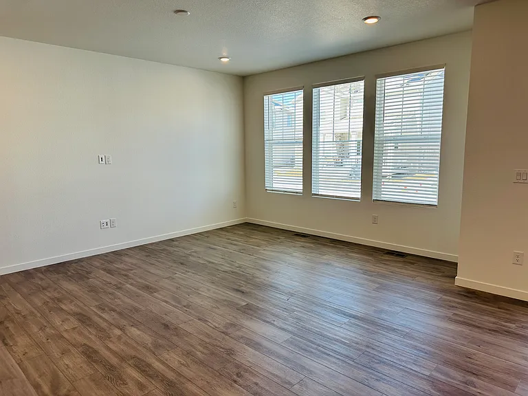 24305 E Ohio Dr — Photo 19