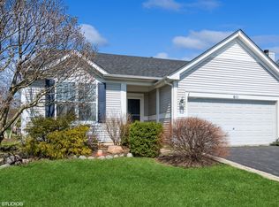 611 Graham Rd, North Aurora, IL 60542