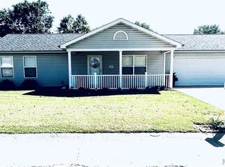 440 Wilson Park Ln, Granite City, IL 62040