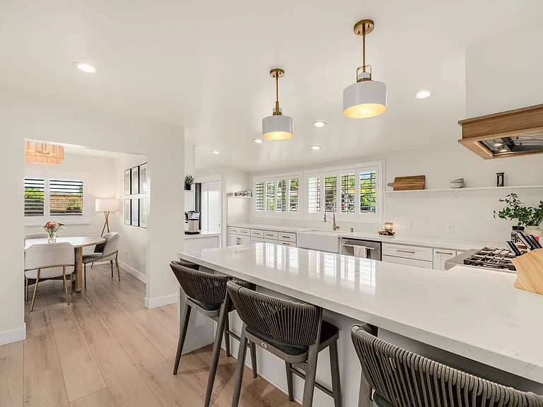 16229 Janine Dr — Photo 16