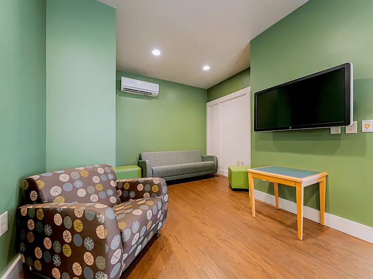 Ace Residences — Photo 16