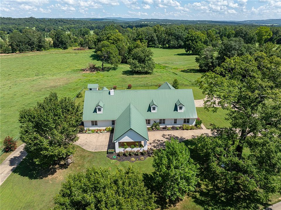 1st image of 1832 Lone Oak Rd