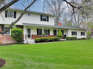118 Simsbury Dr, Ithaca, NY 14850