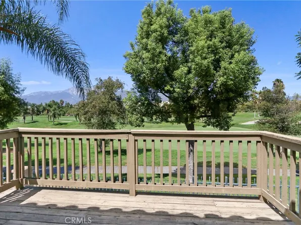 16556 El Revino Dr, Fontana, CA 92336