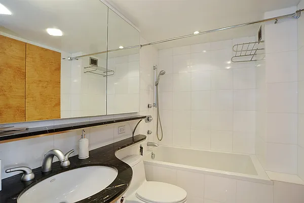 Sold by Corcoran | media 14