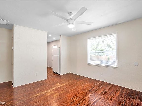3rd image of 5122 12th Ave S