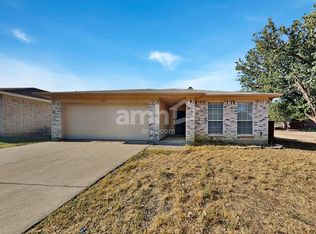 6783 Prairie Hill South Rd, Fort Worth, TX 76131