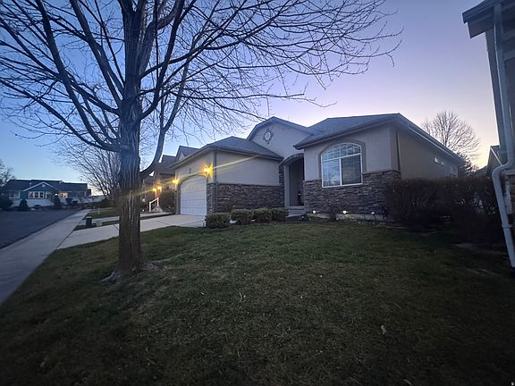 4th image of 9308 S Avignon Pl