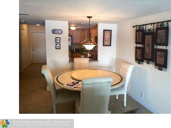 3rd image of 1100 Crystal Lake Dr APT 113