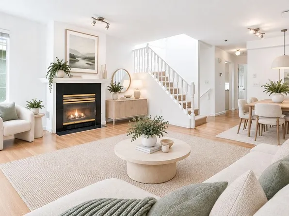 4149 Sophia St #5, Vancouver, BC V5V 3V4