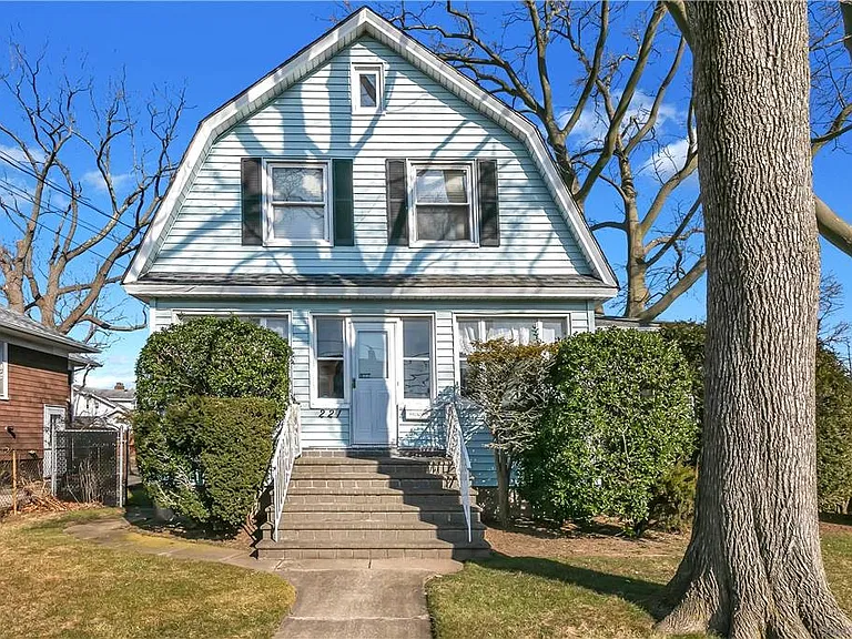 221 Miller Avenue