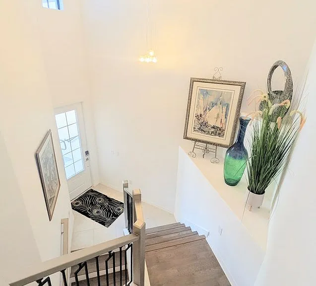 5639 N Honore Ave #222 — Photo 37