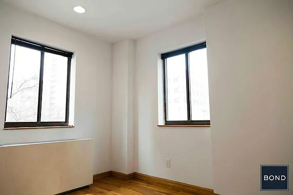 Rented by Bond New York | media 46