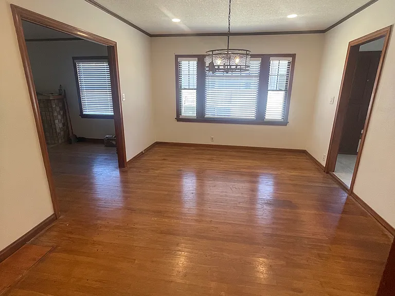 1114 W Palm Ave — Photo 8