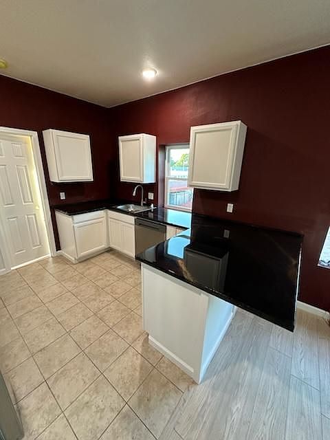 Right side of the kitchen