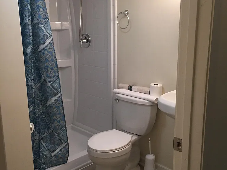 10801 Dorton Dr — Photo 12